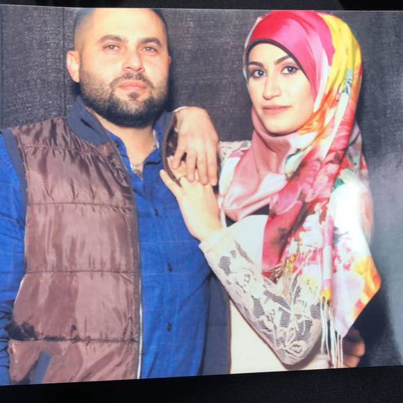 Meet your Posher, Ciham - Picture 1 of 1